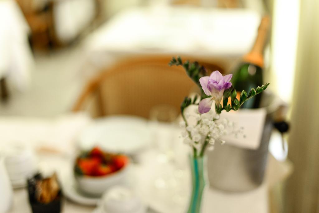 Hotel Villa Adriana Виареджо Екстериор снимка