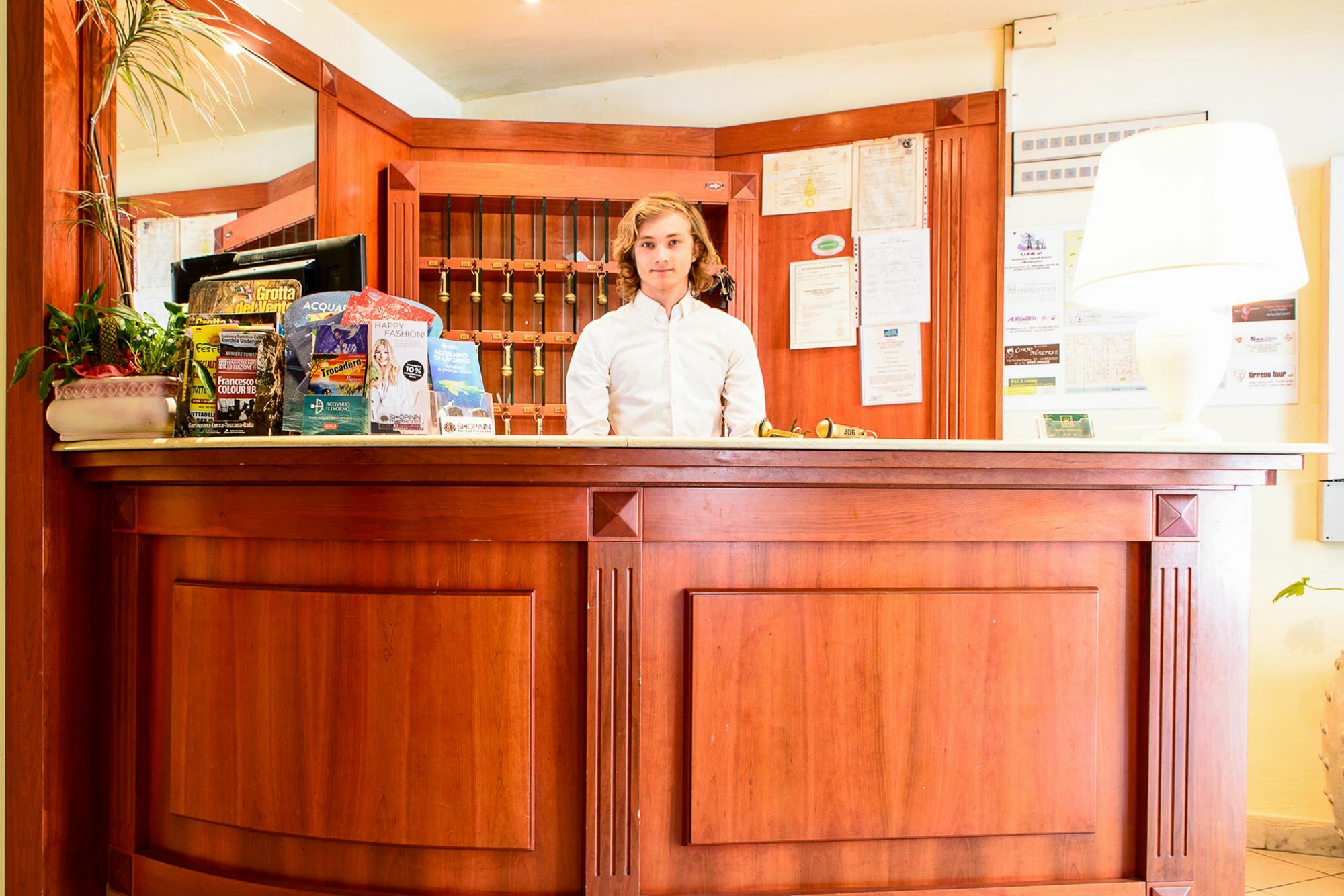 Hotel Villa Adriana Виареджо Екстериор снимка