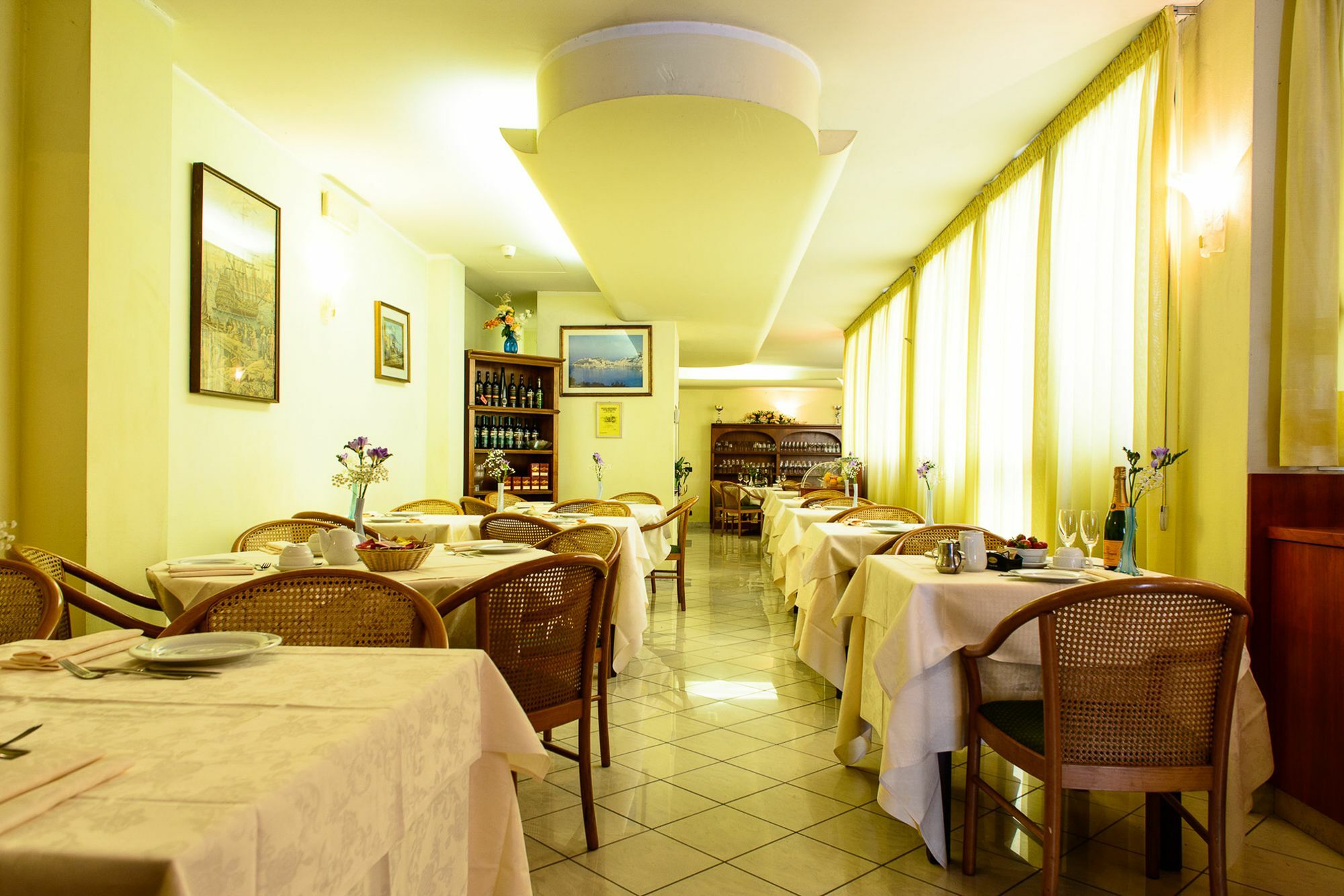 Hotel Villa Adriana Виареджо Екстериор снимка